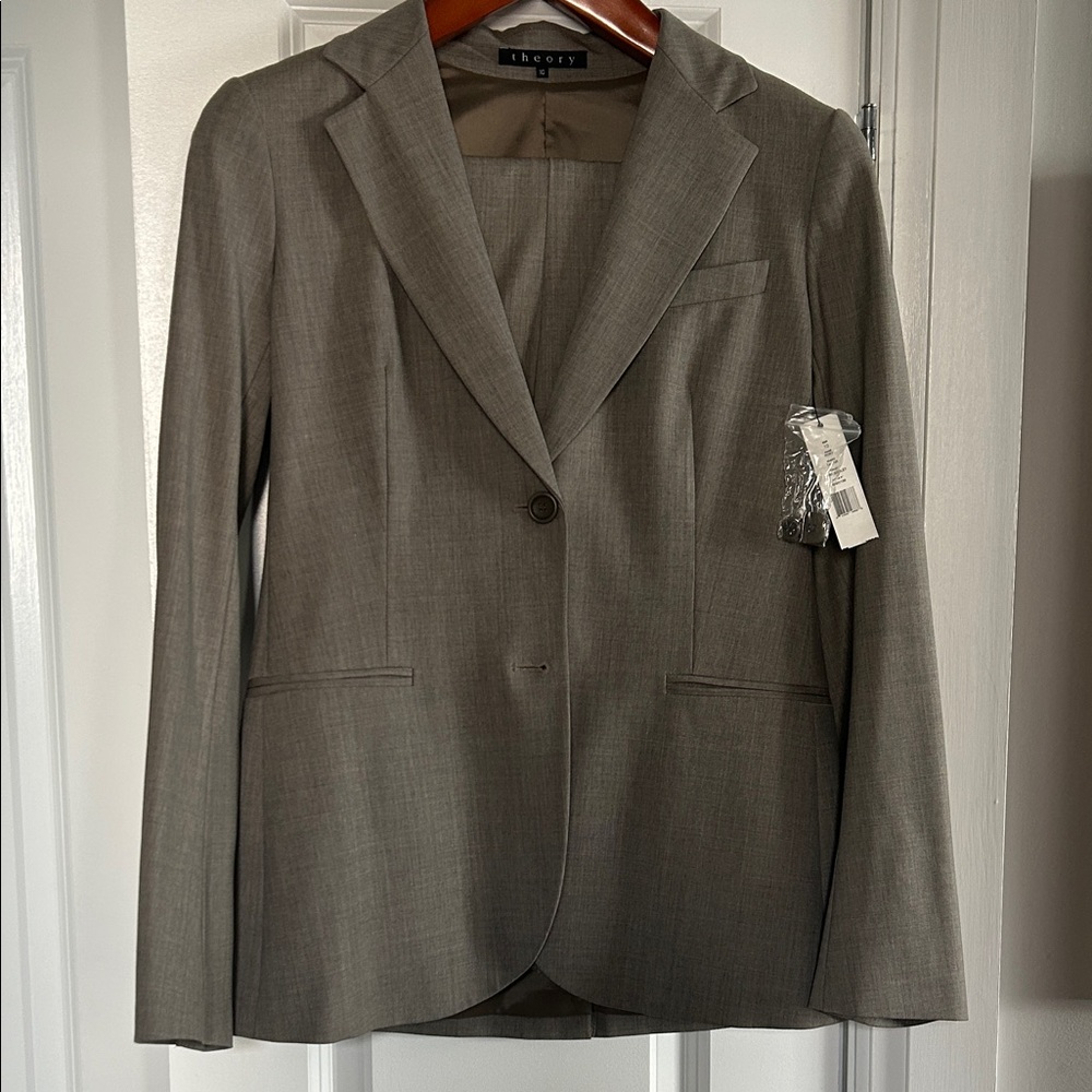 Theory Pant Suit NWT